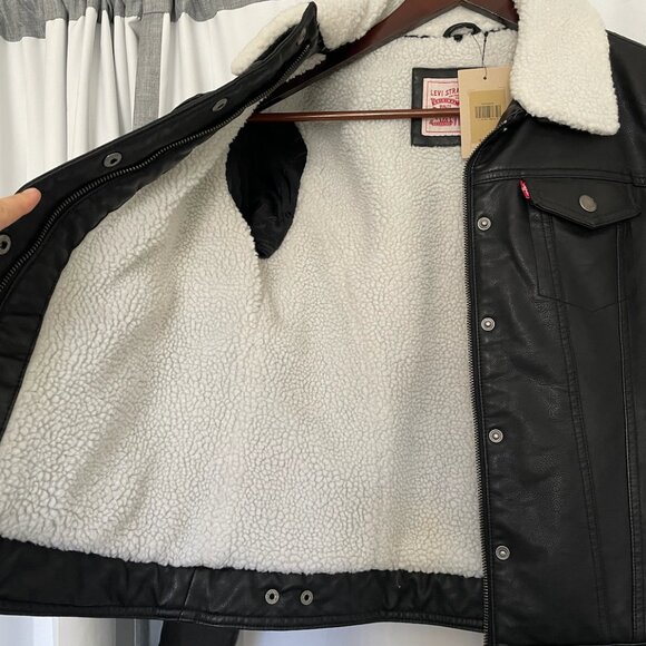 Levi's Faux Leather Jacket - Picture 3 of 4